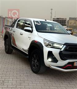 تۆیۆتا هایلۆکس